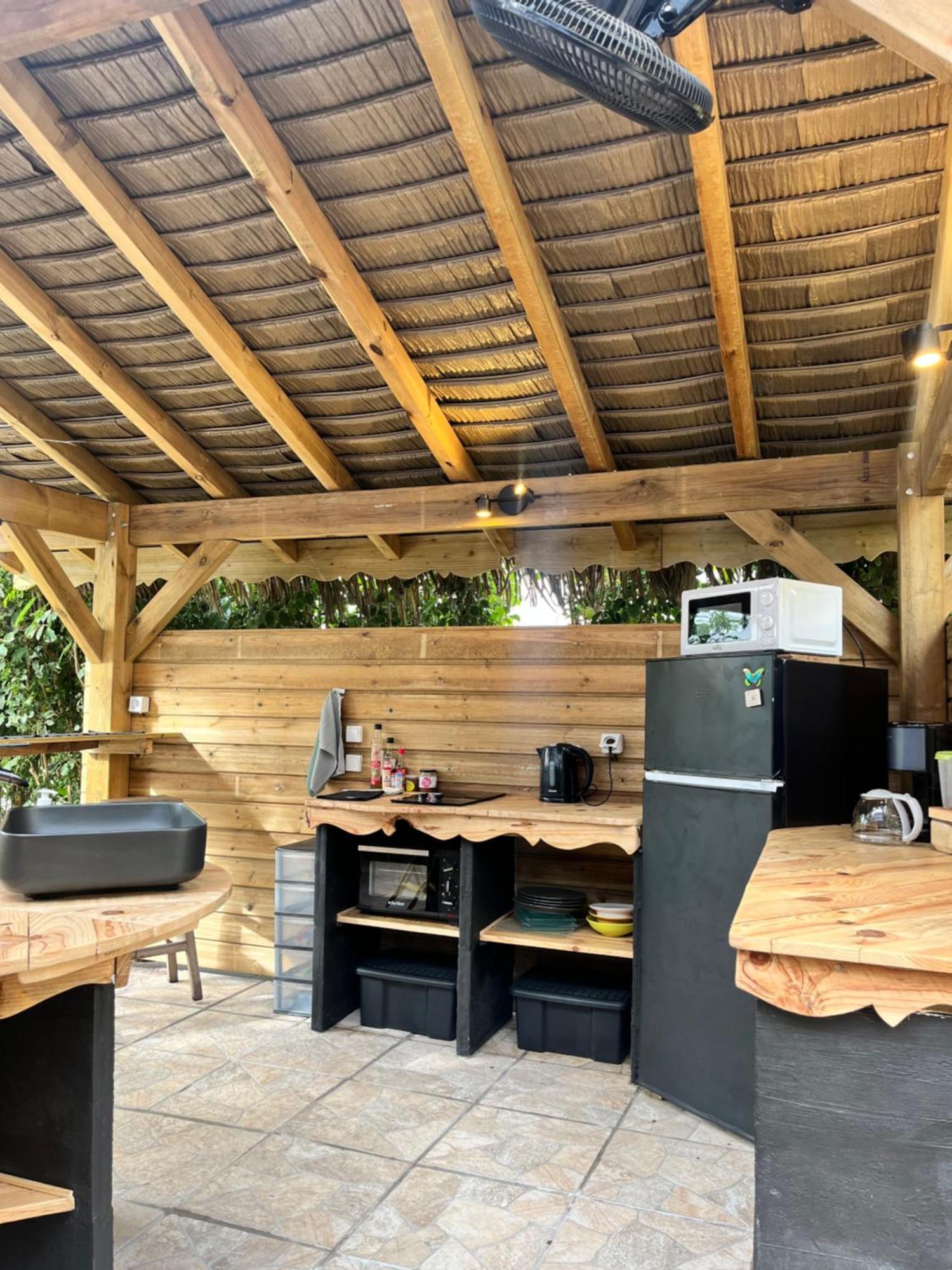 Ti Bwa Carbet Cosy Semi-Exterieur Avec Toit Terrasse Villa Sainte-Anne  Ngoại thất bức ảnh